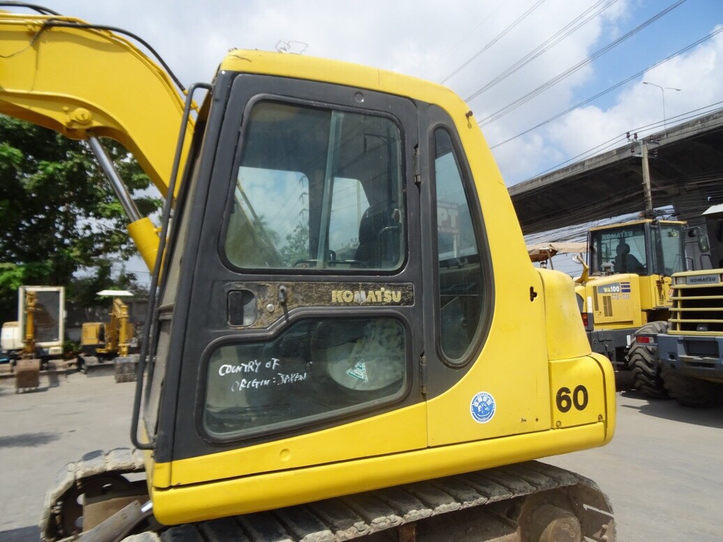 Kobelco SK135SR-1E