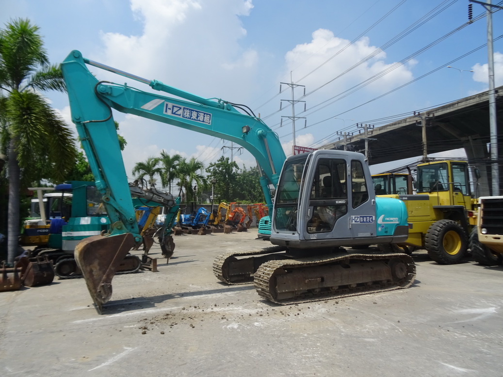 รถขุด Kobelco SK120-3 มาร์คไฟว์ซุปเปอร์