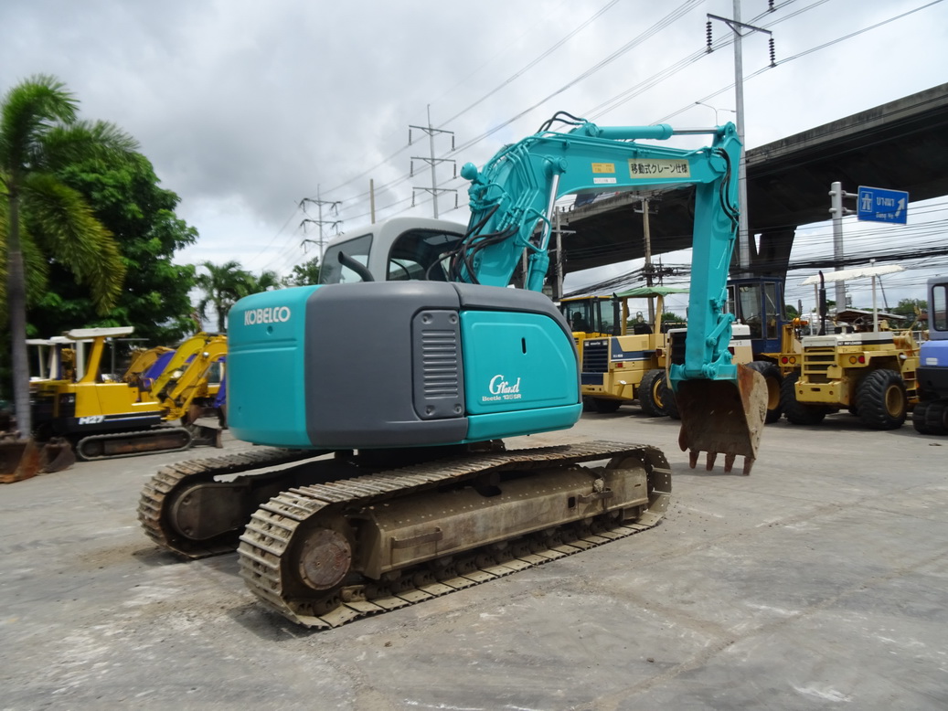 Kobelco SK135SR-1E