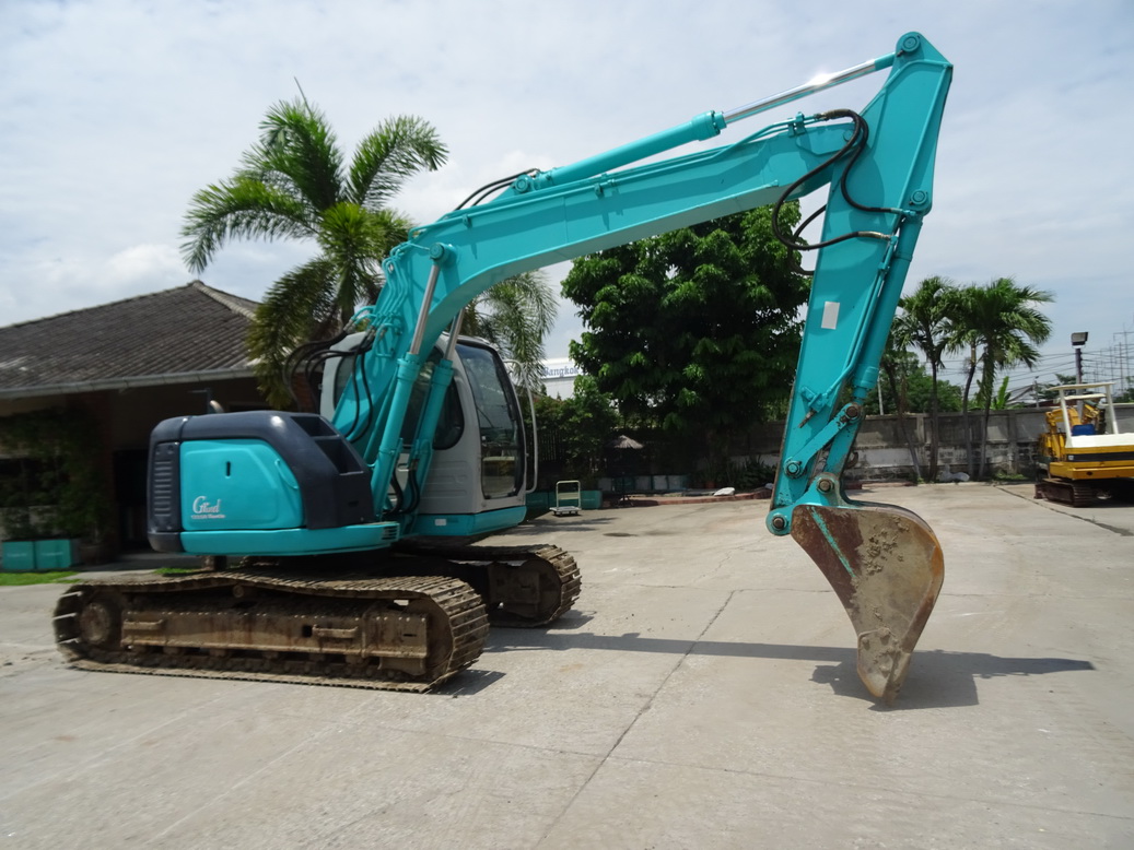 Kobelco SK135SR-1E