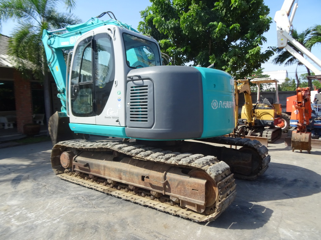 Kobelco SK135SR-1E