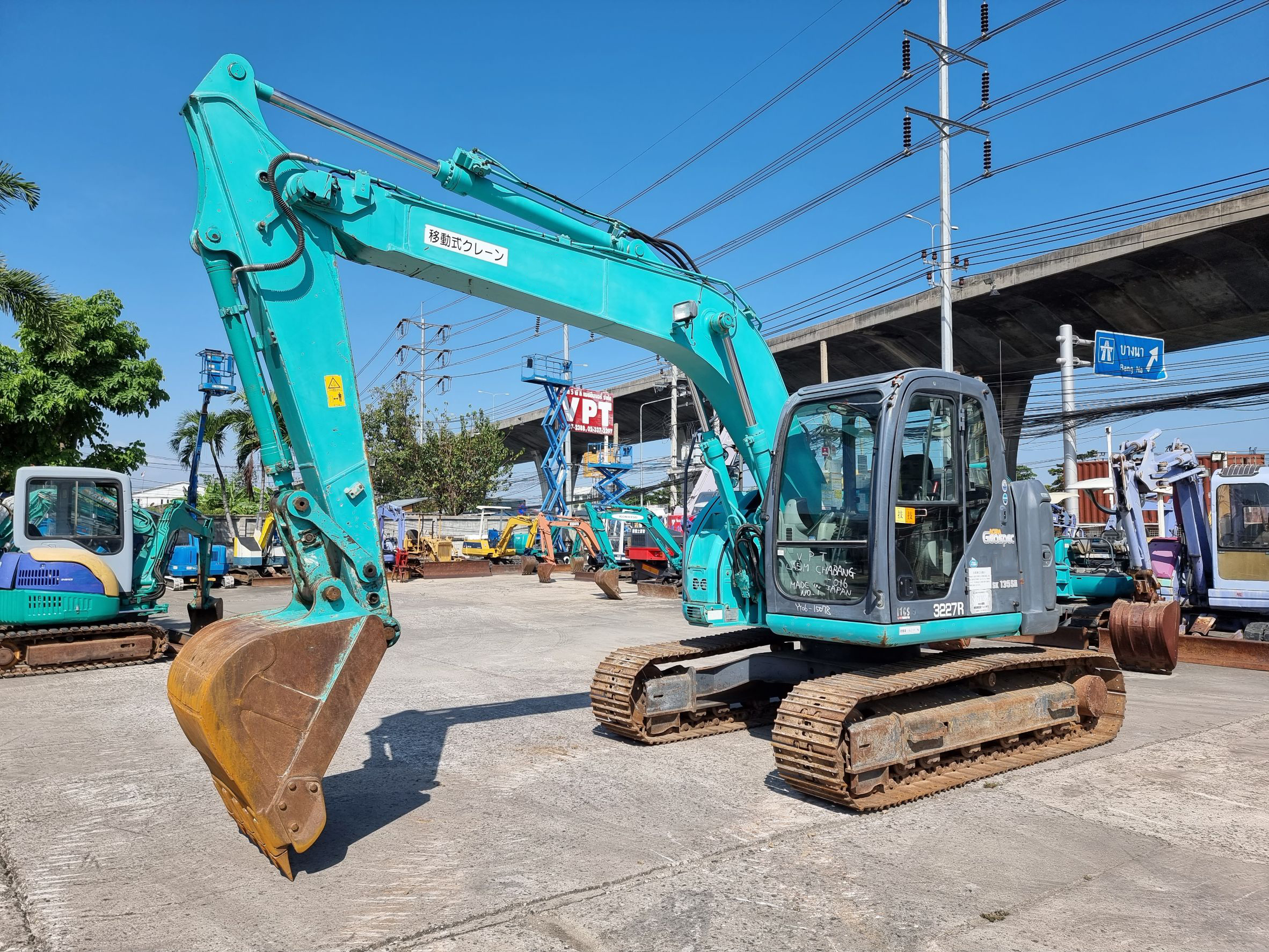 รถขุดKobelco SK135SR-2