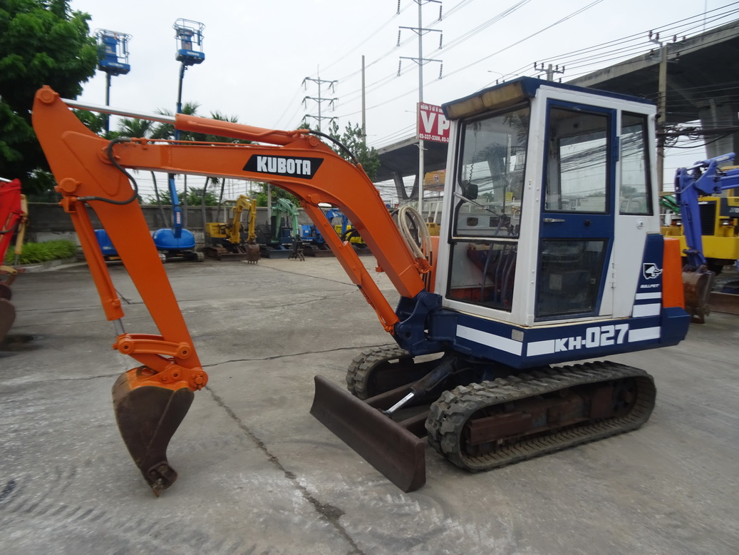 รถขุดเล็ก Kubota KH-027